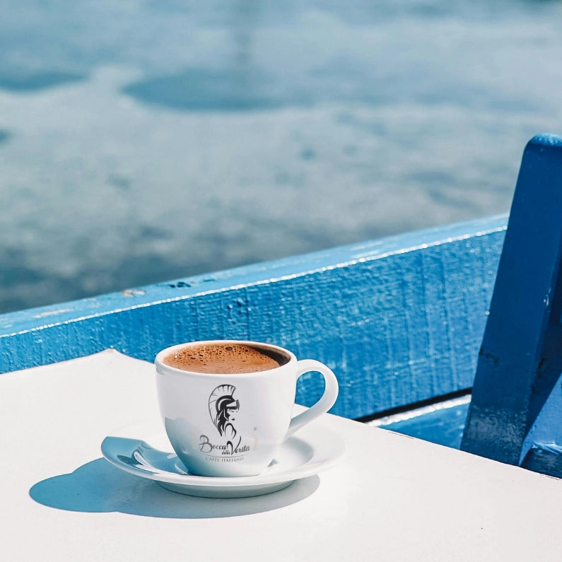 LATTINA Decorativa in Alluminio con Chiusura Ermetica CON CAFFÈ Macinato di 250G 30% Arabica 70% Robusta